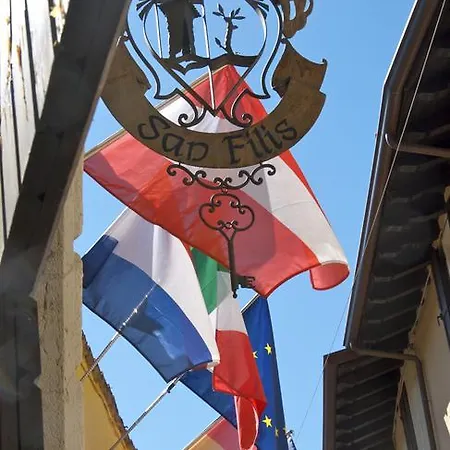 San Filis ホテル